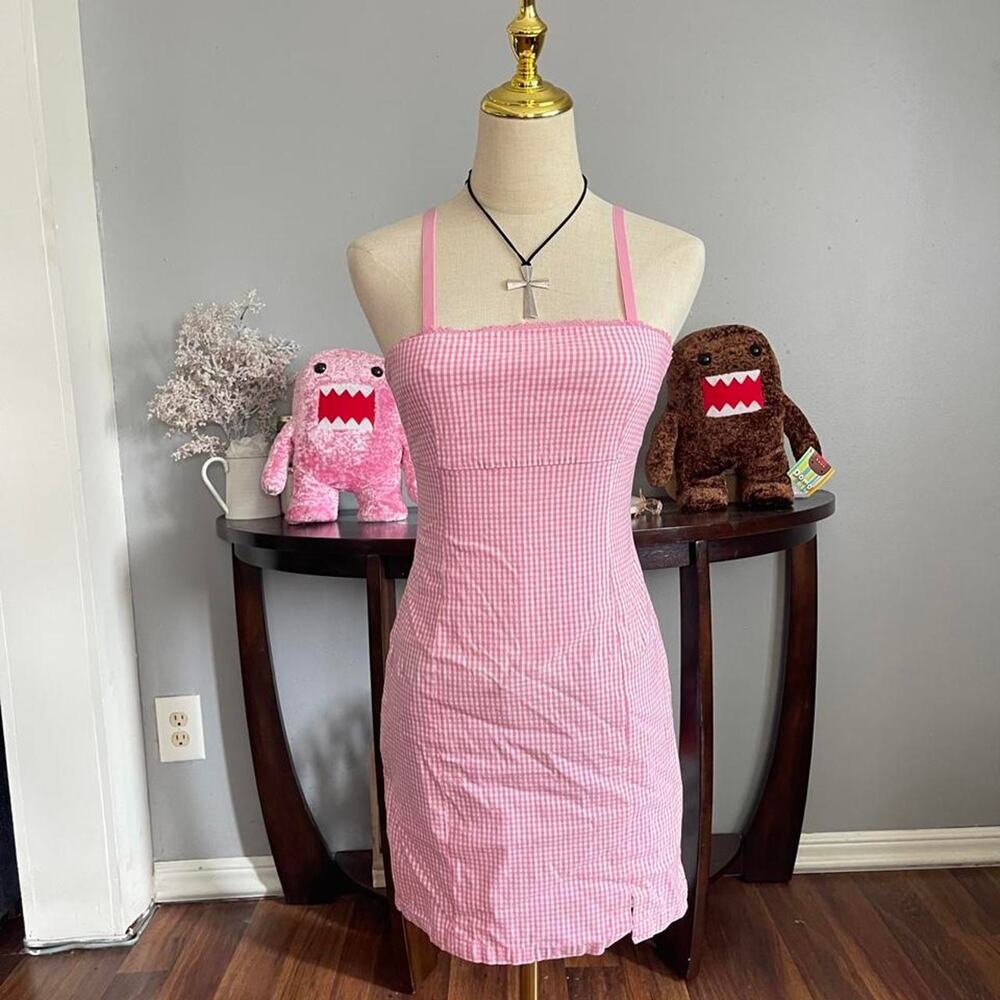 Y2k pink gingham mini dress